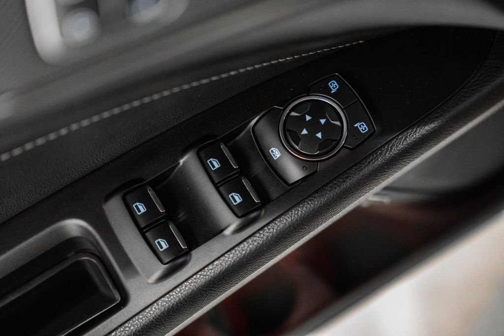 Used 2017 Ford Fusion Titanium image 38