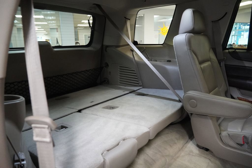 Used 2015 Chevrolet Tahoe LTZ image 38