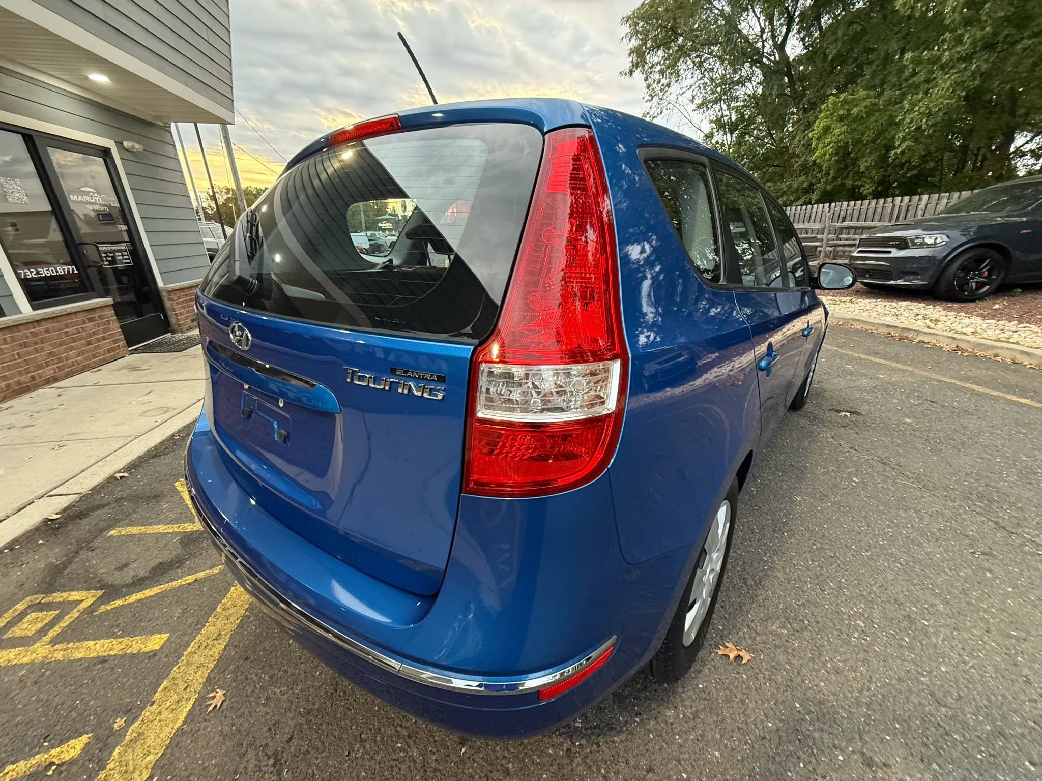 Used 2010 Hyundai Elantra GLS image 6