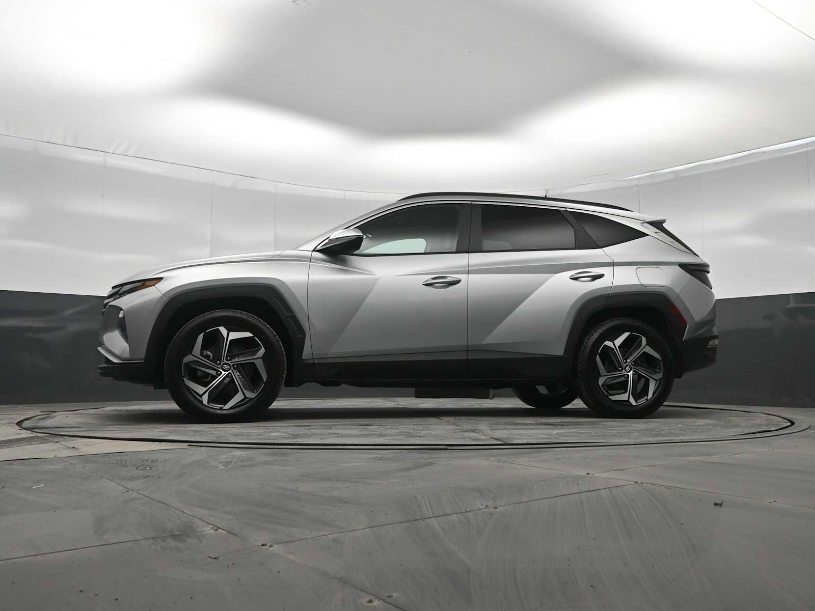 Used 2022 Hyundai Tucson SEL w/ Convenience + Premium Package image 32