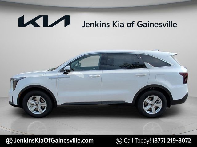 New 2026 Kia Sorento LX FWD image 8