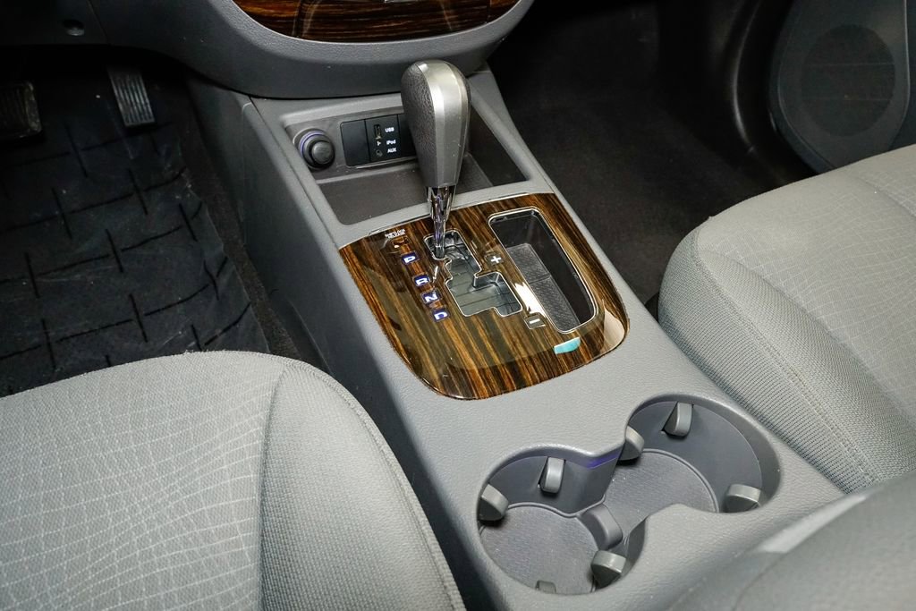 Used 2011 Hyundai Santa Fe GLS image 17