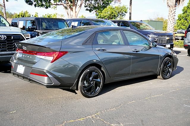 New 2026 Hyundai Elantra Sport FWD image 9