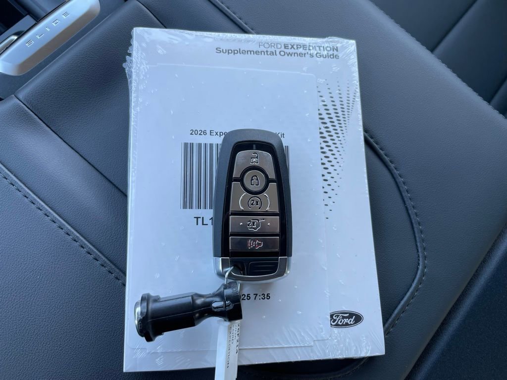 New 2026 Ford Expedition Active image 60