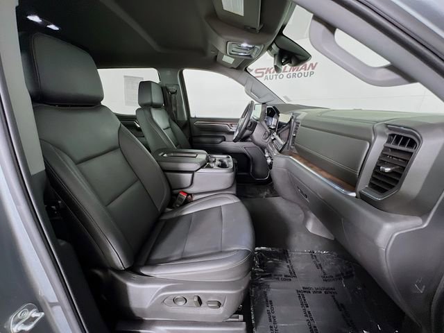 Used 2025 GMC Sierra 1500 SLT image 40