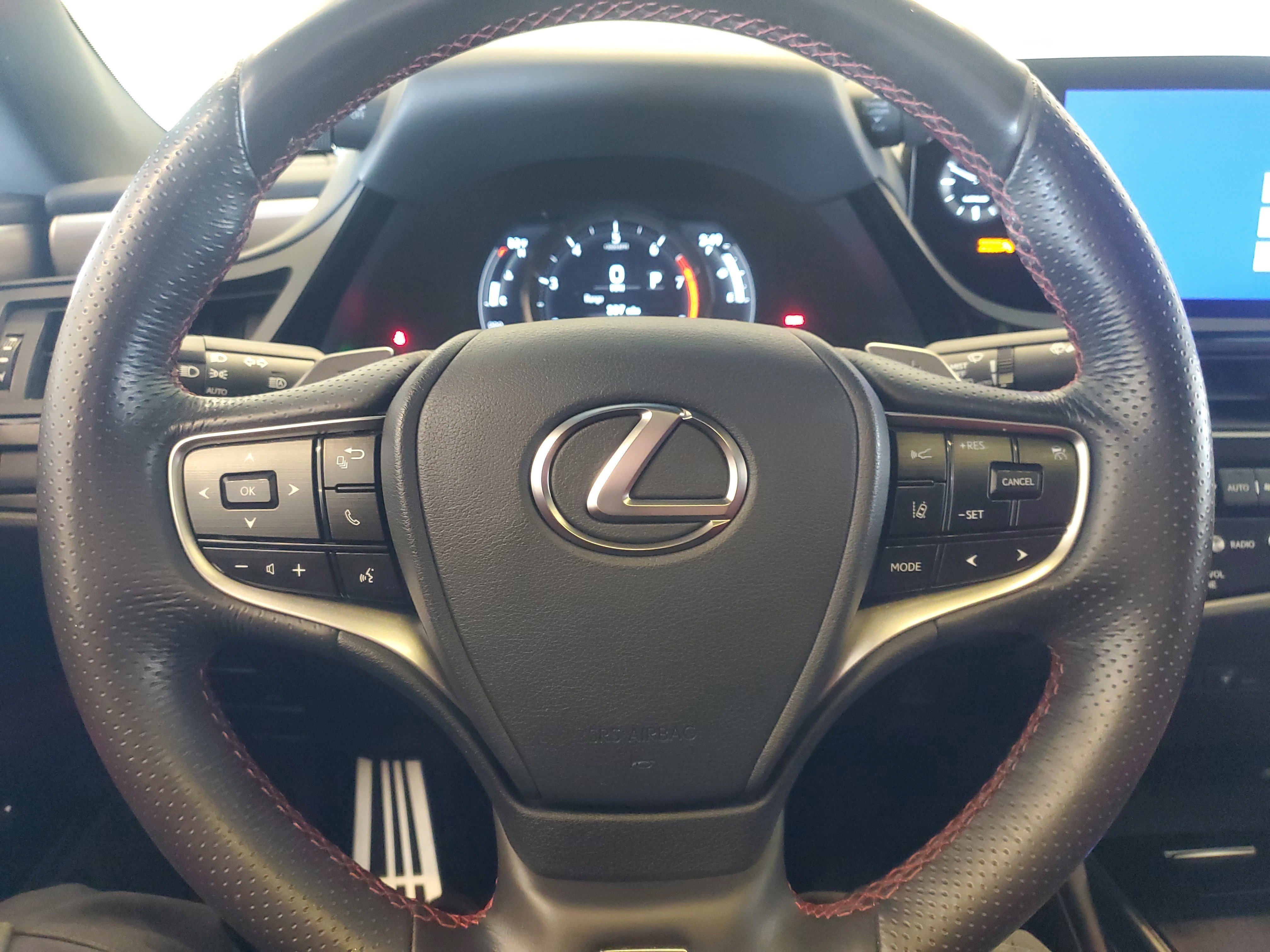 Certified 2024 Lexus ES 350 F Sport w/ Accessory Package (Z2) image 25