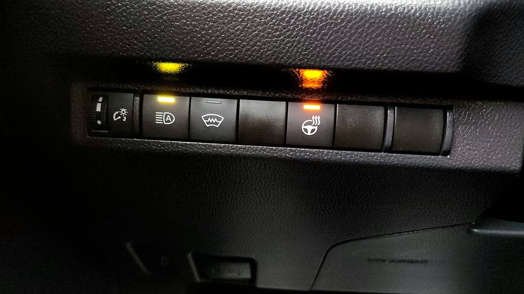 Certified 2025 Toyota RAV4 XLE w/ Weather Package AWD/4WD image 32