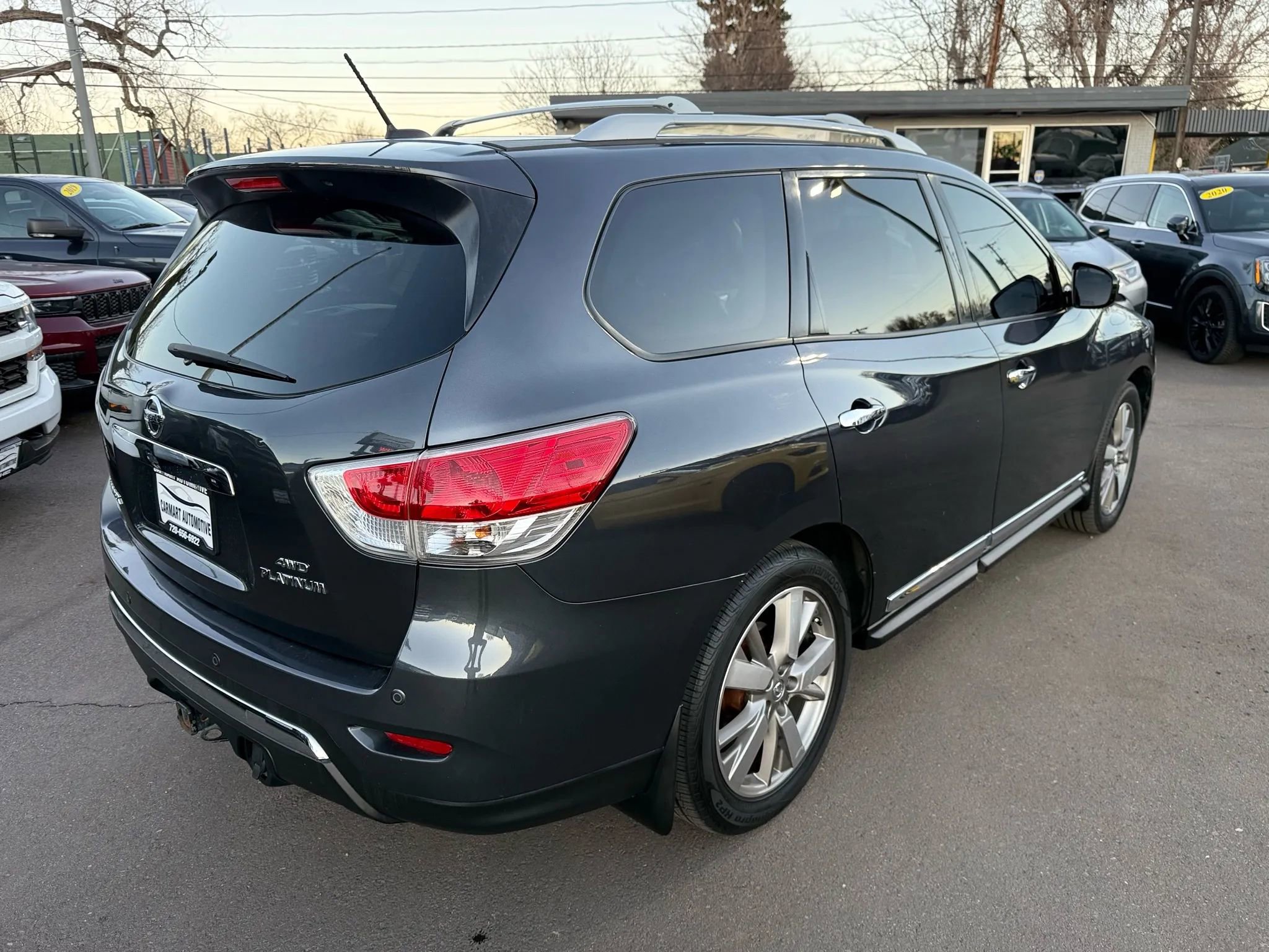 Used 2014 Nissan Pathfinder Platinum w/ Platinum Premium Package image 9