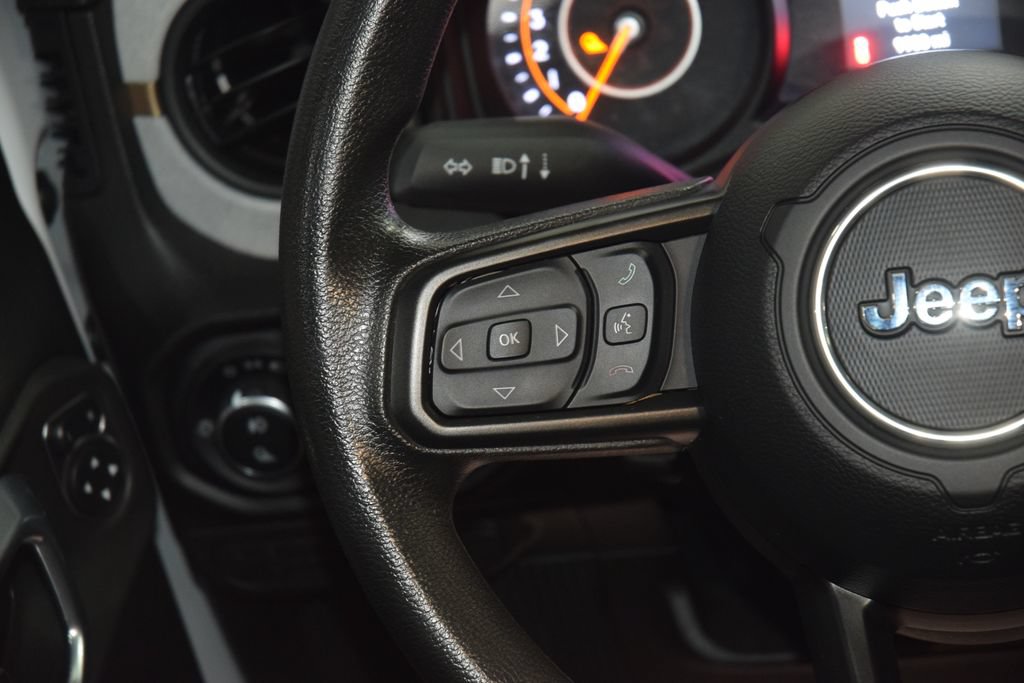 Used 2024 Jeep Gladiator Sport AWD/4WD image 34