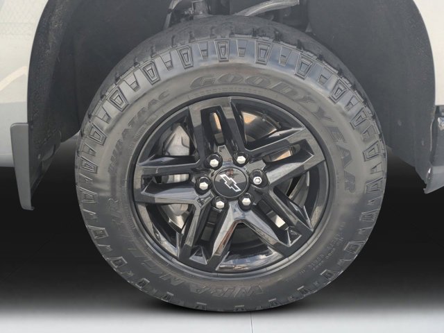 Used 2021 Chevrolet Silverado 1500 LT Trail Boss image 24