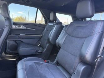 Used 2026 Ford Explorer ST w/ Sun And Sound Package image 5