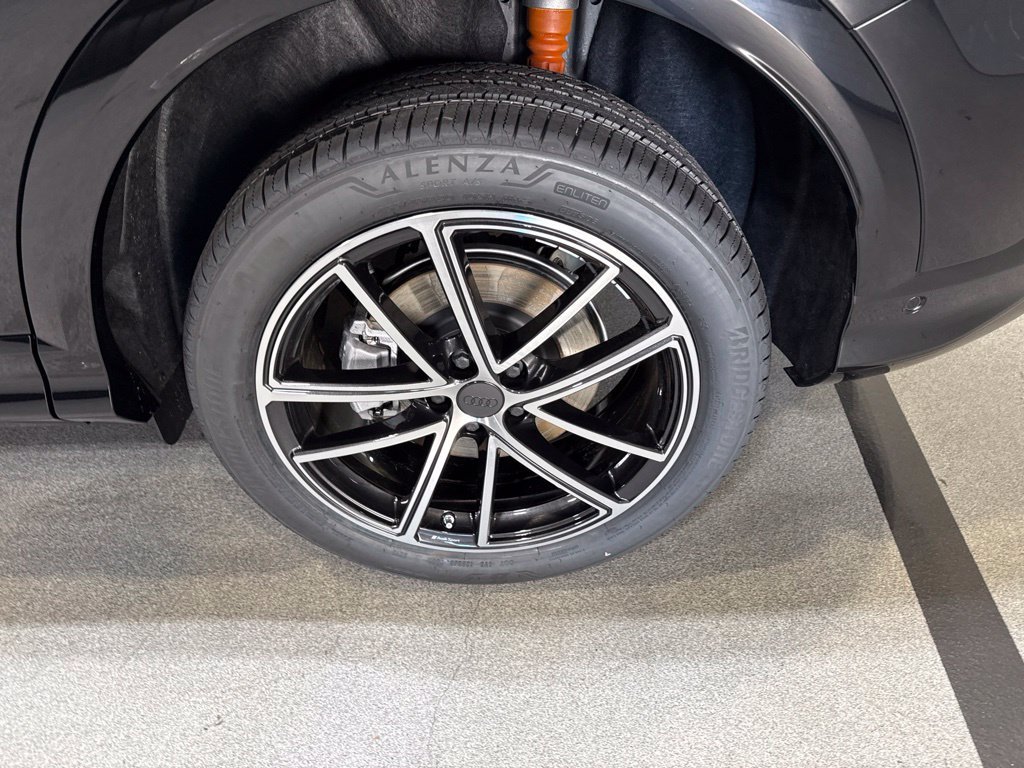 New 2026 Audi Q5 Premium Plus AWD/4WD image 10