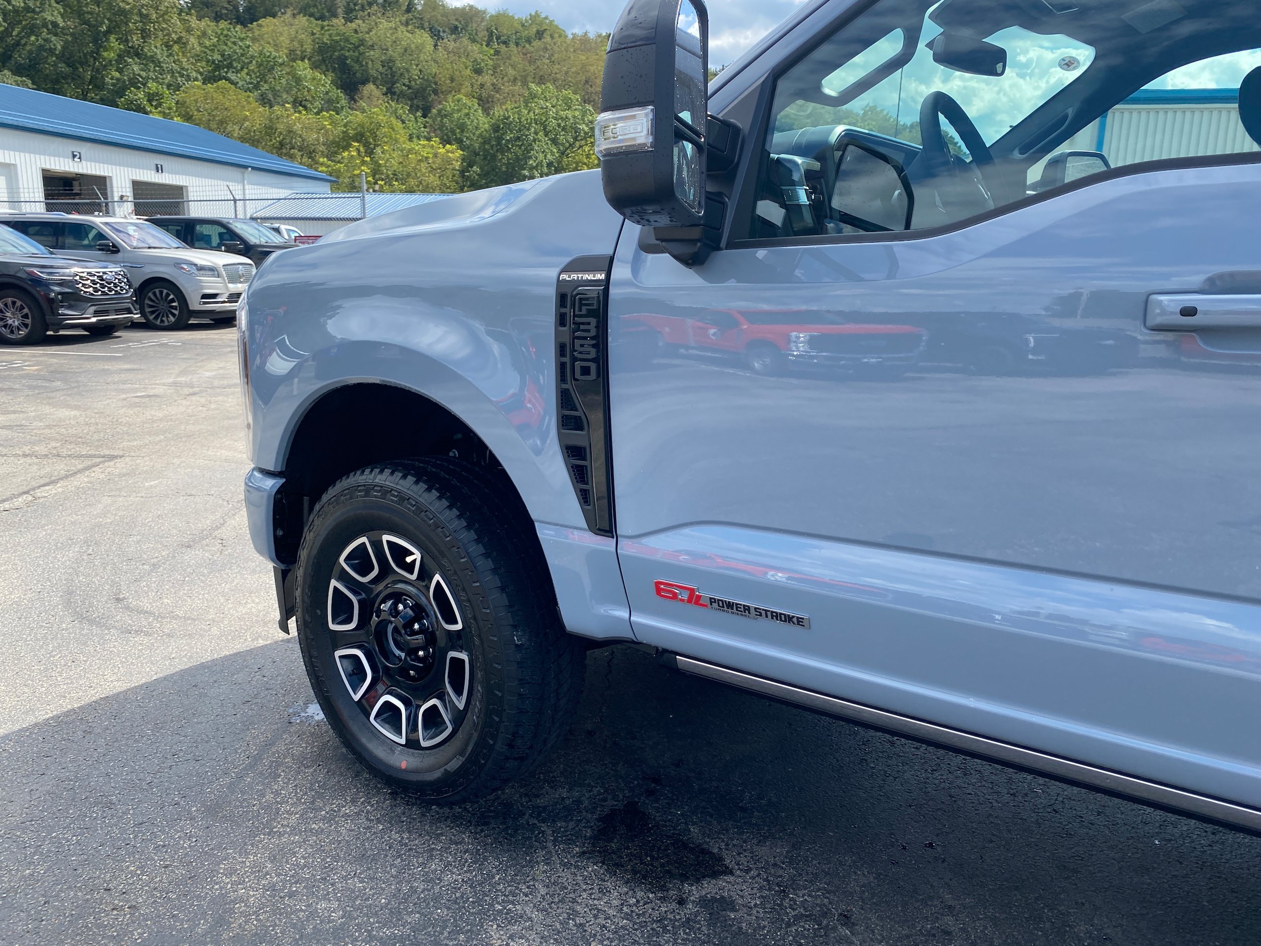 New 2026 Ford F350 Platinum w/ FX4 Off-Road Package AWD/4WD image 24