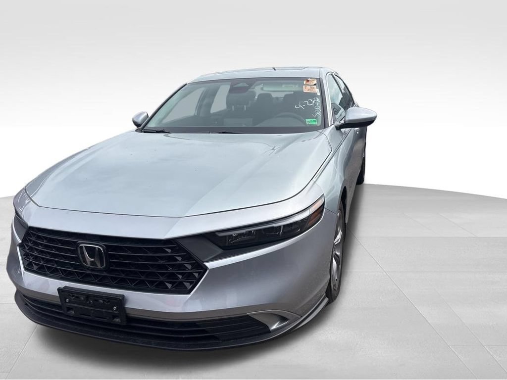 Used 2024 Honda Accord EX video 2