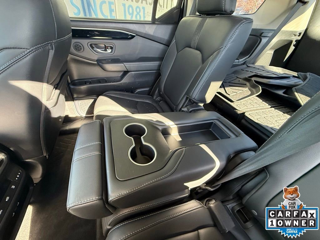 Used 2025 Honda Pilot EX-L image 30