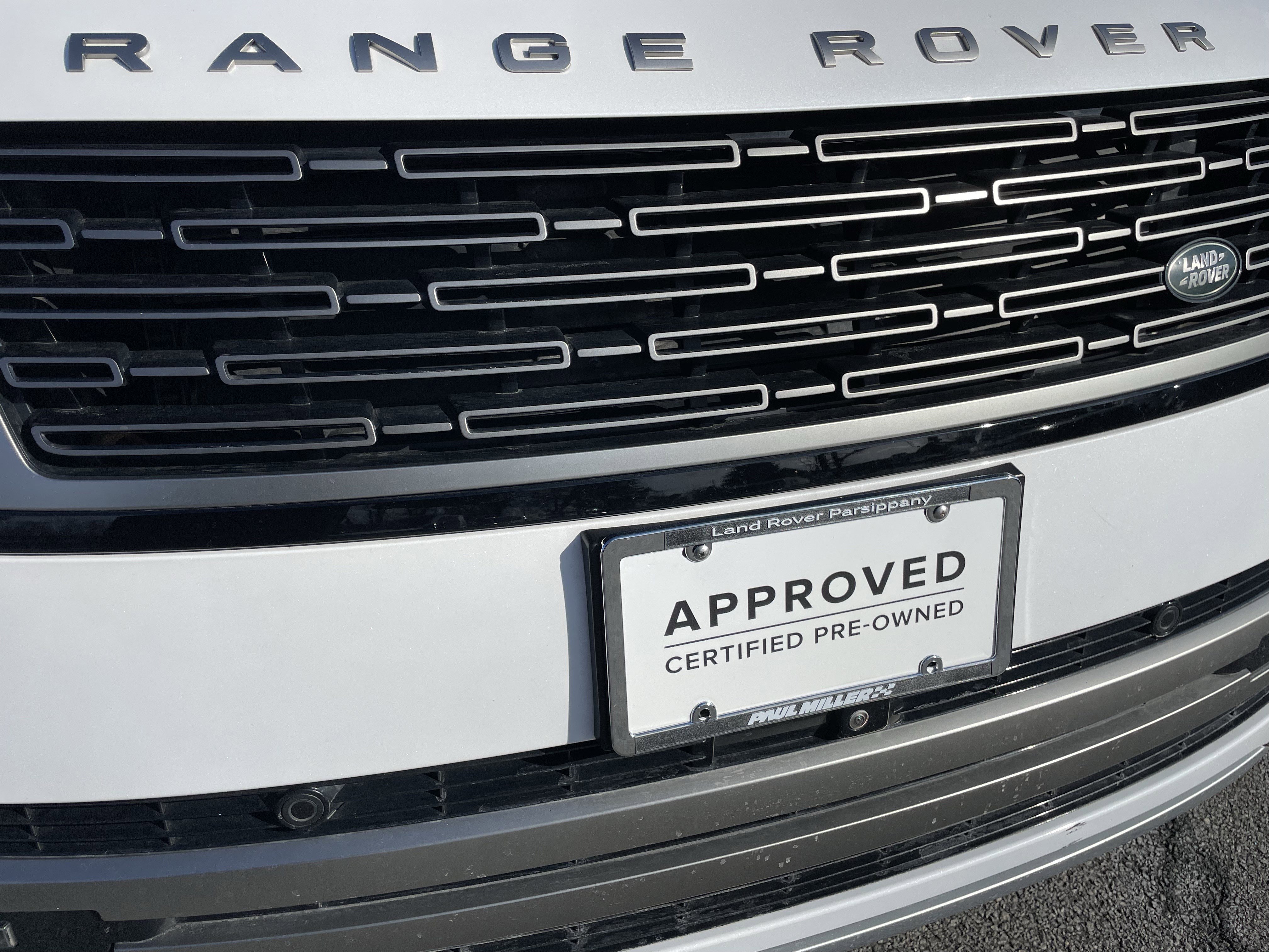 Used 2024 Land Rover Range Rover SE image 32