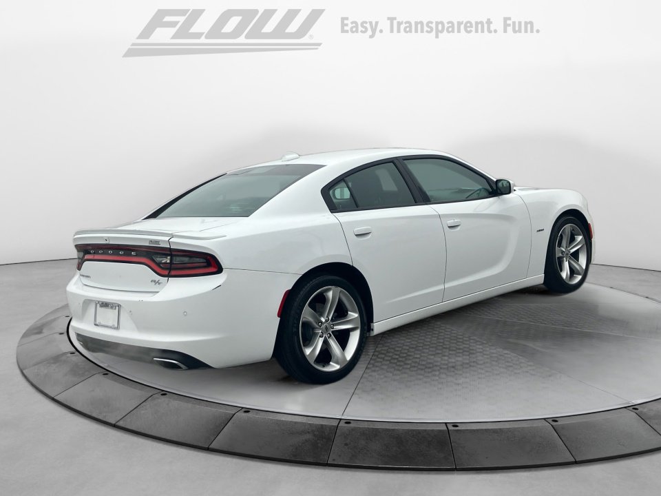 Used 2018 Dodge Charger R/T image 9