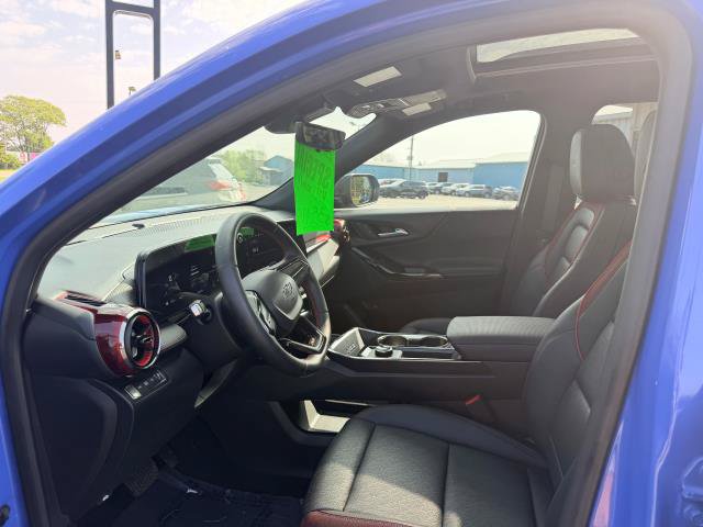 Used 2025 Chevrolet Equinox RS w/ Safety and Technology Package AWD/4WD image 9