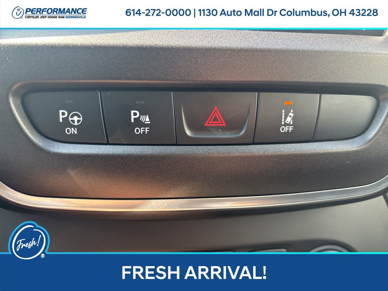 Used 2020 Jeep Cherokee Trailhawk w/ Comfort & Convenience Group image 23