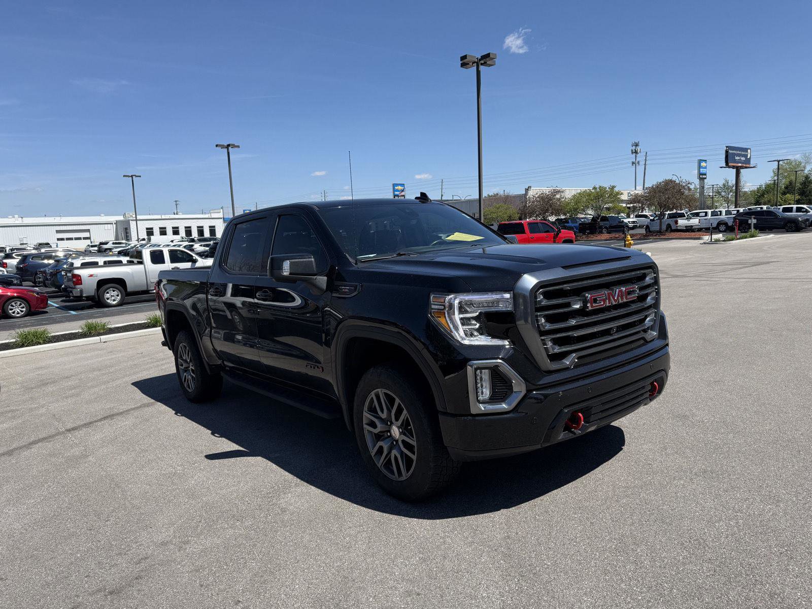 Used 2021 GMC Sierra 1500 AT4 w/ AT4 Premium Package image 1
