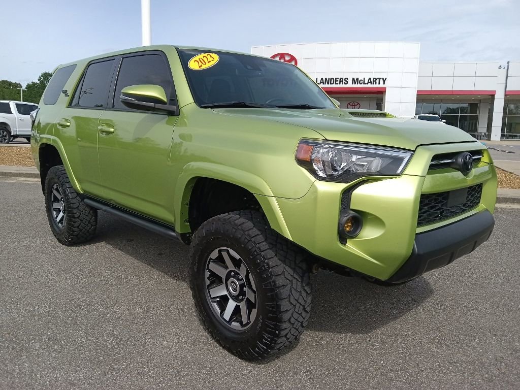 Used 2023 Toyota 4Runner TRD Off-Road Premium w/ Moonroof Package AWD/4WD image 1