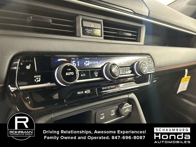 New 2026 Honda Pilot Sport image 8