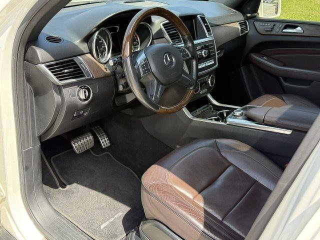Used 2012 Mercedes-Benz ML 550 4MATIC image 7