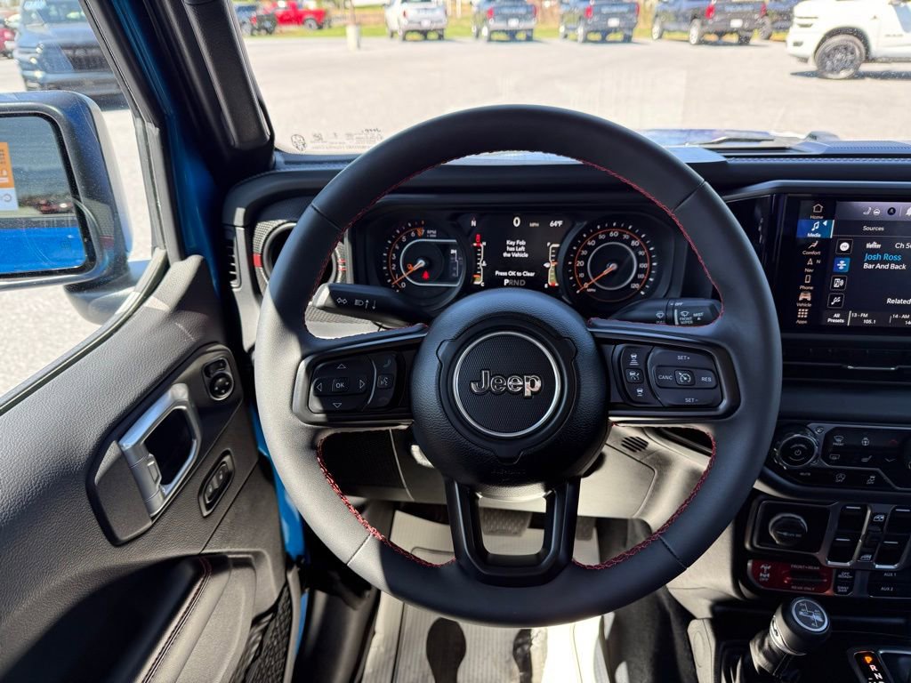 Certified 2024 Jeep Gladiator Rubicon AWD/4WD image 15