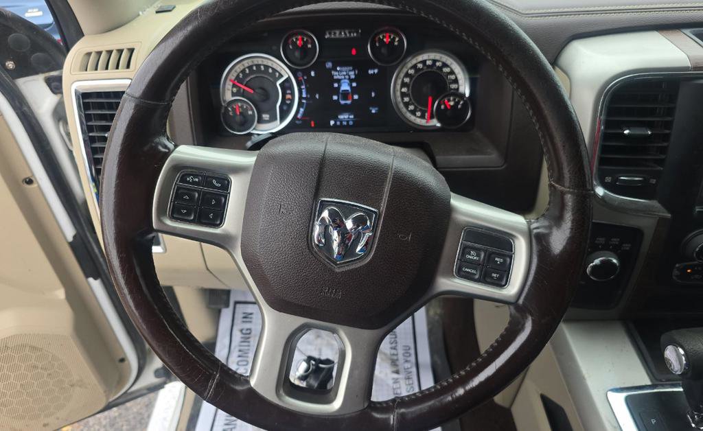 Used 2013 RAM 1500 Laramie w/ Convenience Group AWD/4WD image 12