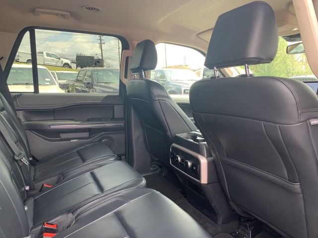Used 2024 Ford Expedition XLT image 13