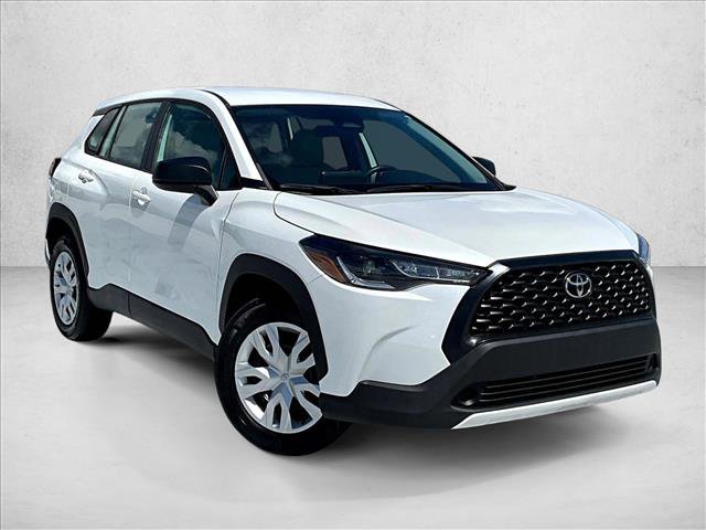 Used 2023 Toyota Corolla Cross L image 12