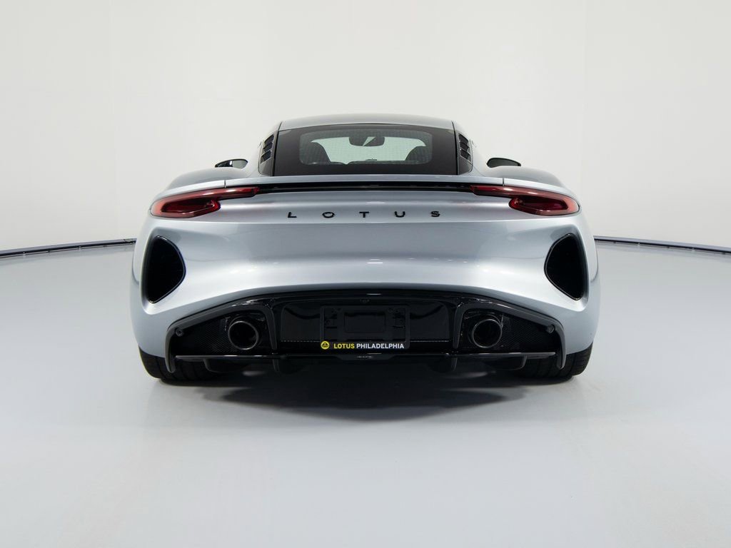Used 2025 Lotus Emira image 6