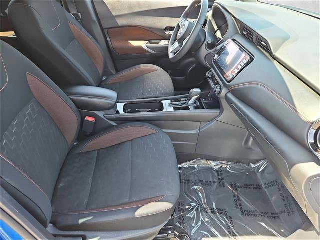 Used 2023 Nissan Kicks SR FWD image 26