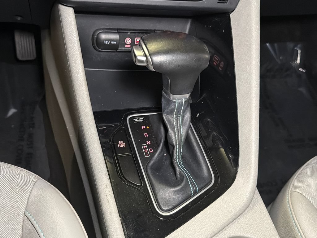 Used 2019 Kia Niro EX FWD image 27