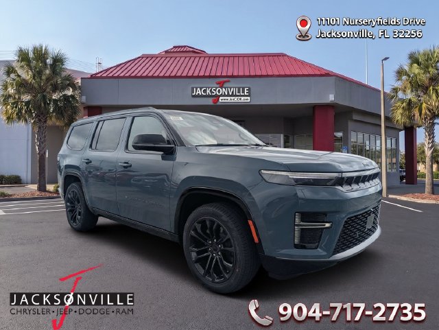 New 2026 Jeep Grand Wagoneer Summit w/ Rear Seat Video Group I
