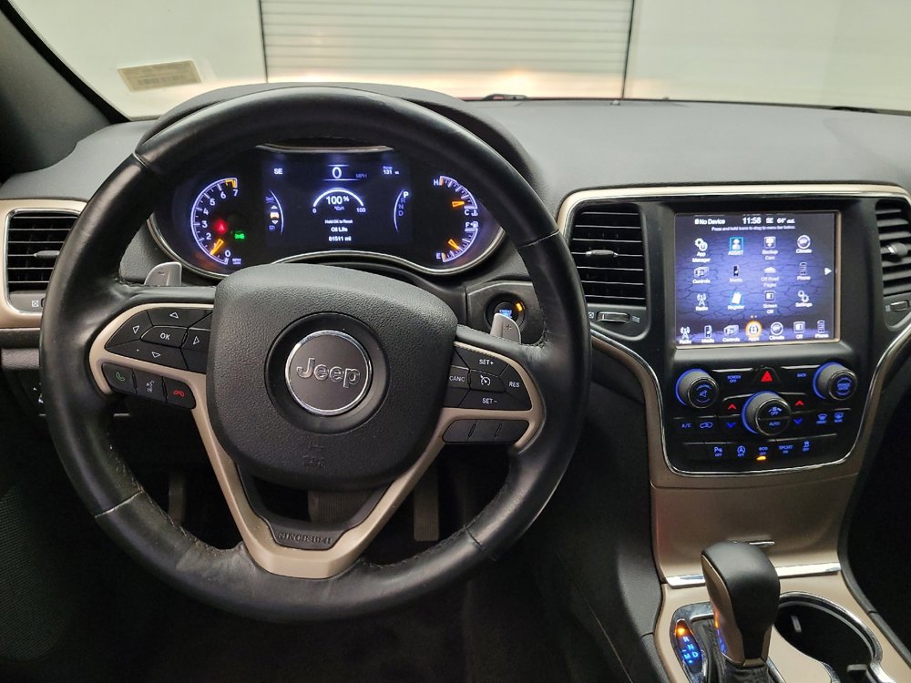 Used 2017 Jeep Grand Cherokee Laredo w/ Quick Order Package 23E image 22