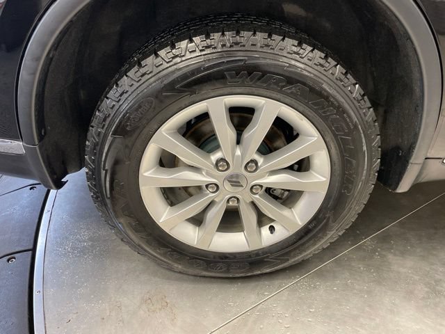 Used 2021 Dodge Durango SXT AWD/4WD image 9