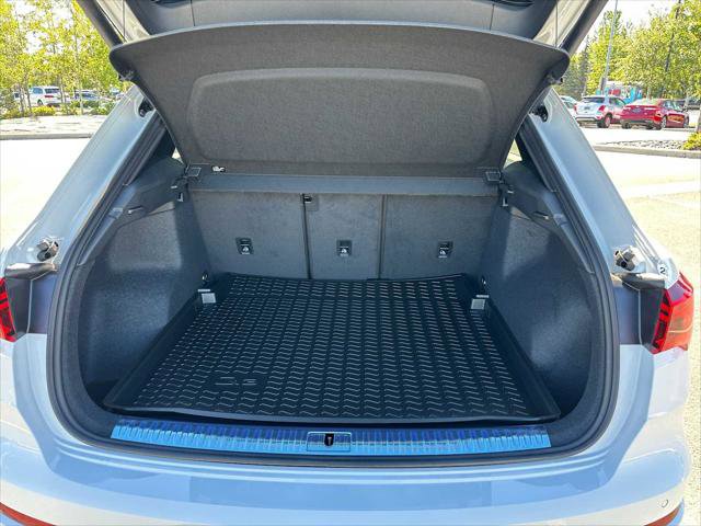 New 2025 Audi Q3 2.0T Premium image 14