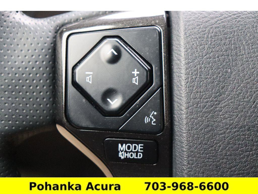 Used 2024 Toyota 4Runner TRD Off-Road Premium image 12