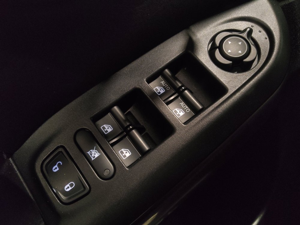 Used 2017 FIAT 500X Trekking FWD image 27