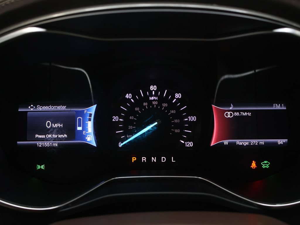 Used 2017 Ford Fusion Energi Platinum FWD image 22