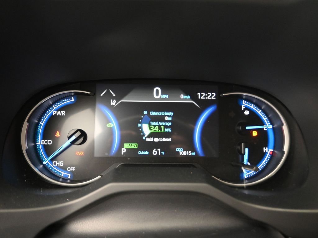 Used 2025 Toyota RAV4 LE image 7