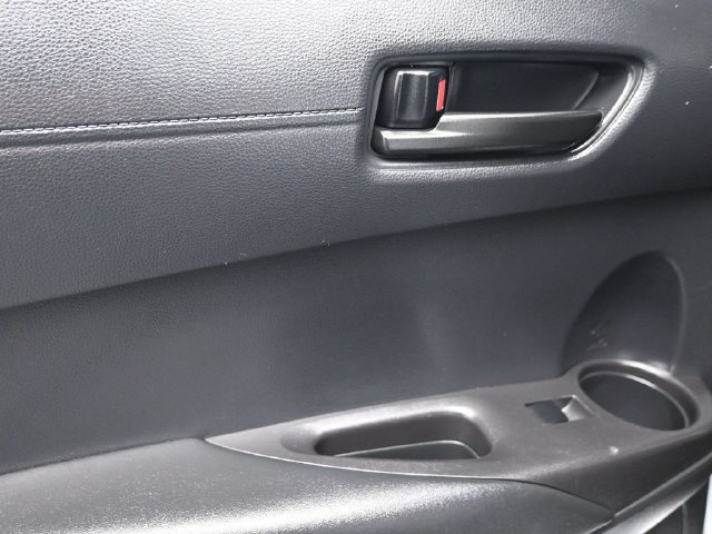 Used 2024 Toyota Corolla Cross LE FWD image 10