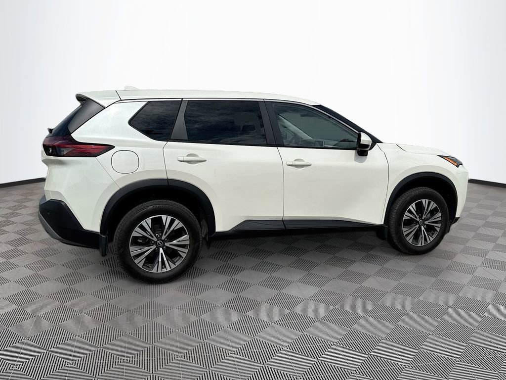 Used 2023 Nissan Rogue SV FWD image 4