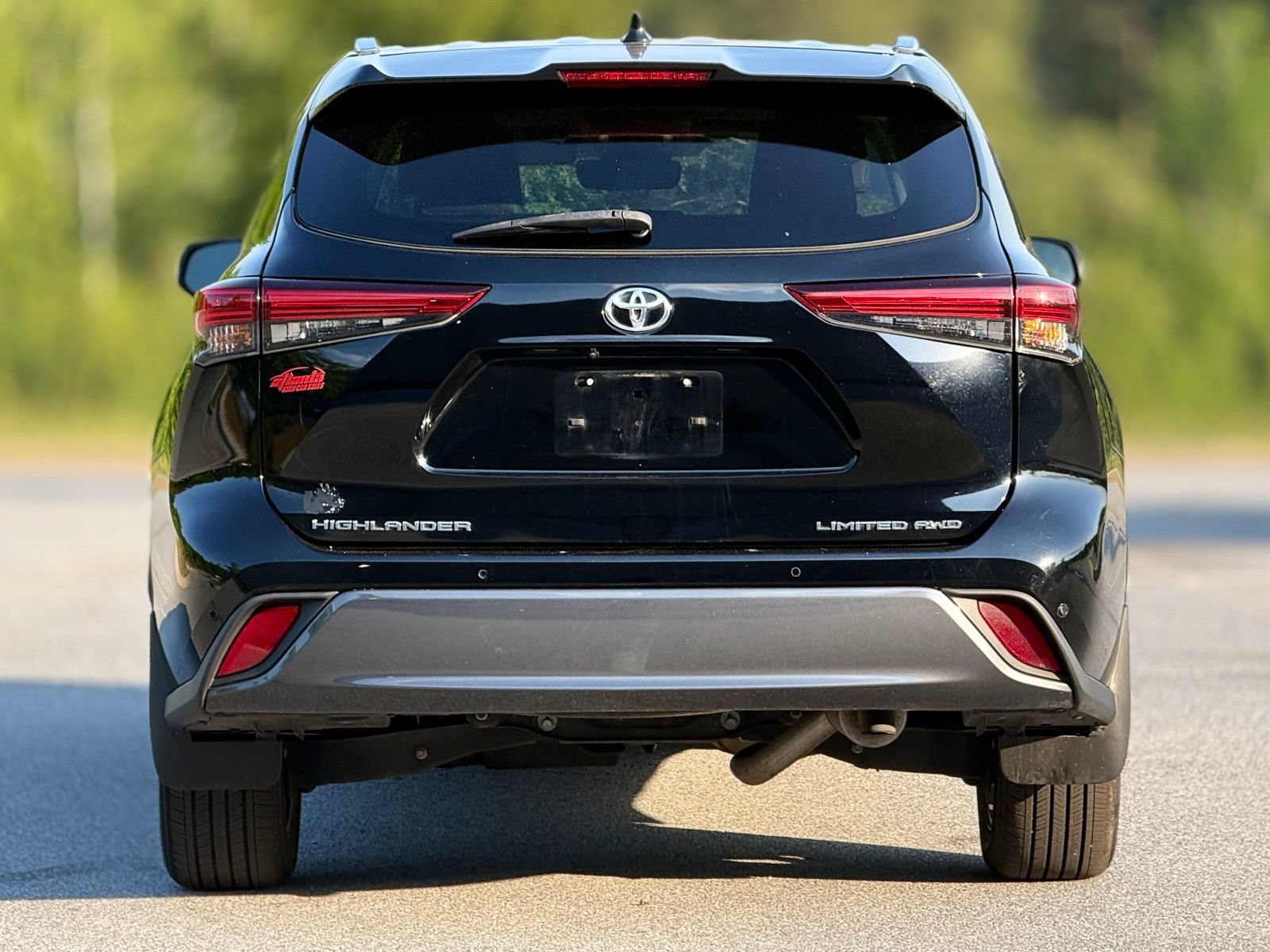 Used 2020 Toyota Highlander Limited AWD/4WD image 6