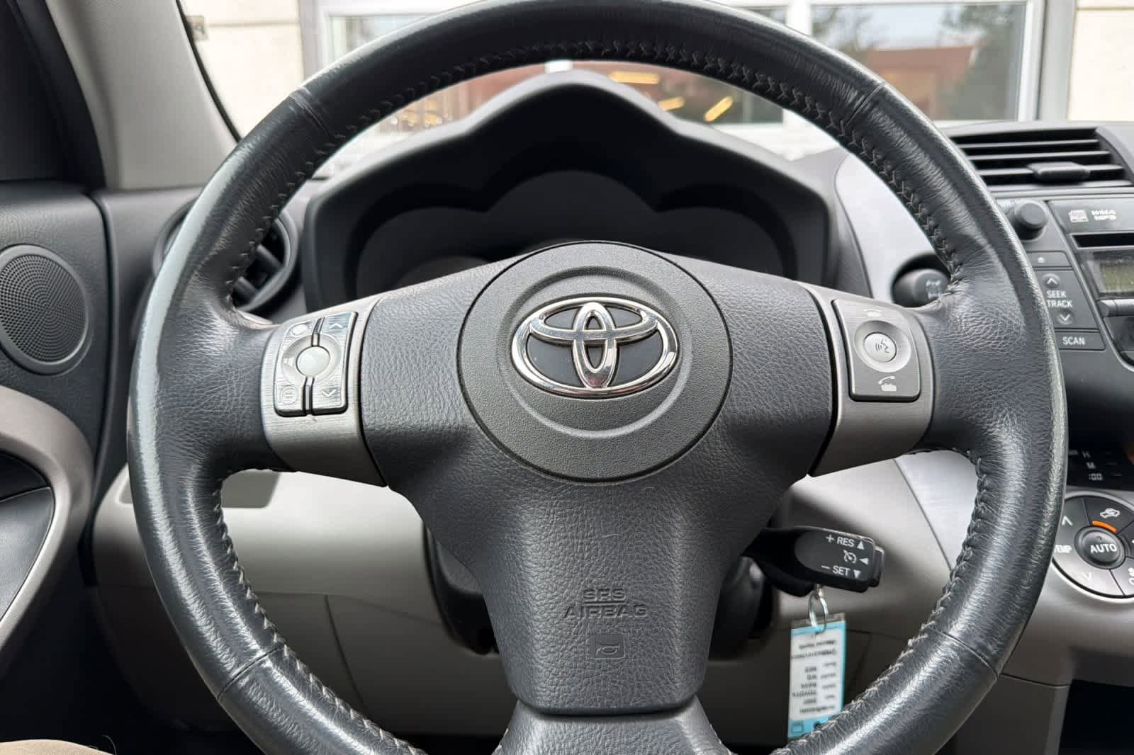 Used 2007 Toyota RAV4 Limited image 23