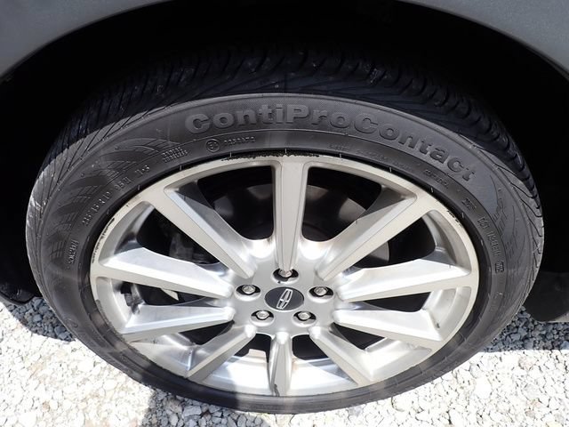 Used 2019 Lincoln MKC Reserve w/ MKC Technology Package FWD image 9