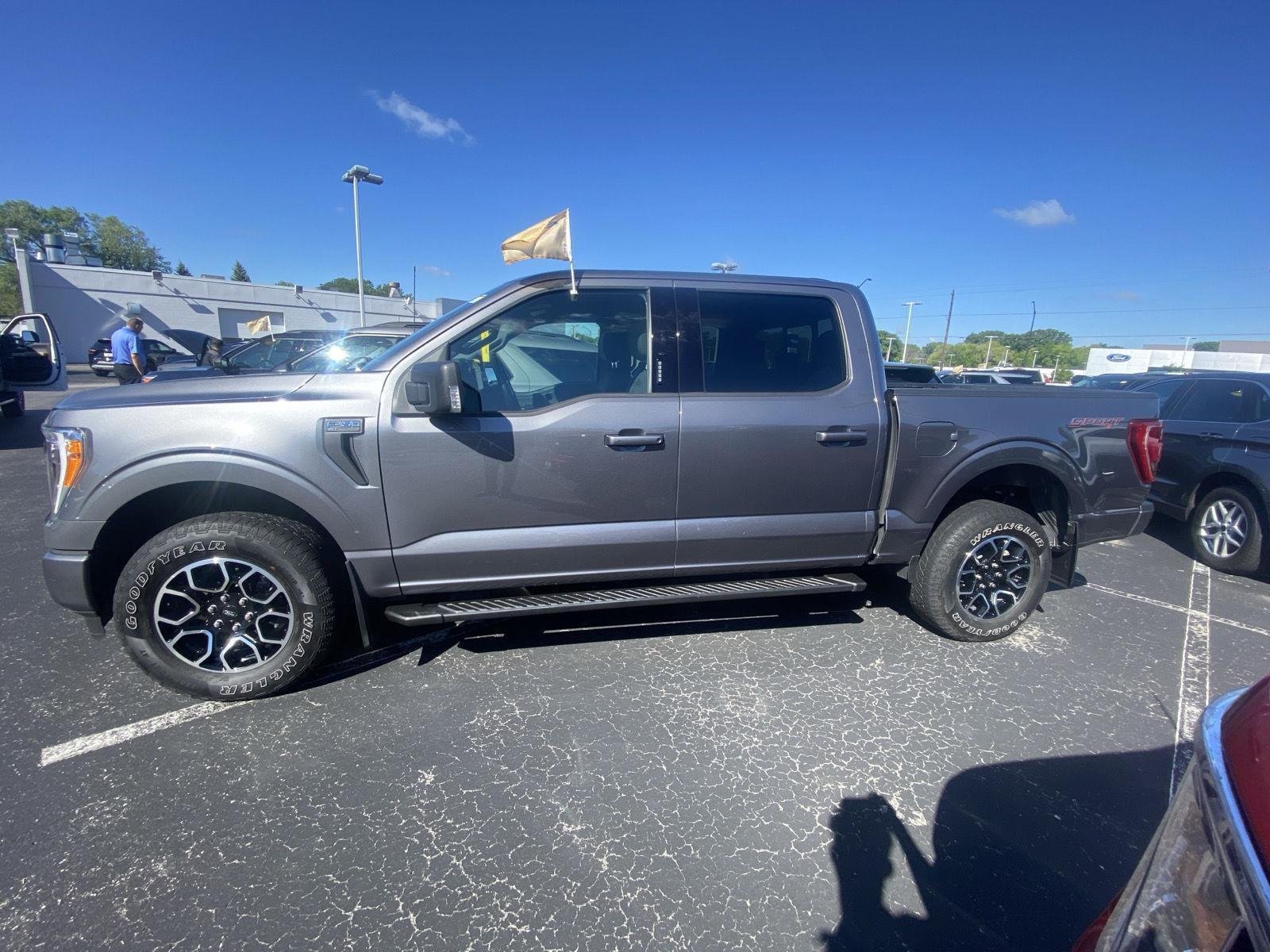 Certified 2021 Ford F150 XLT w/ Equipment Group 302A High AWD/4WD image 4