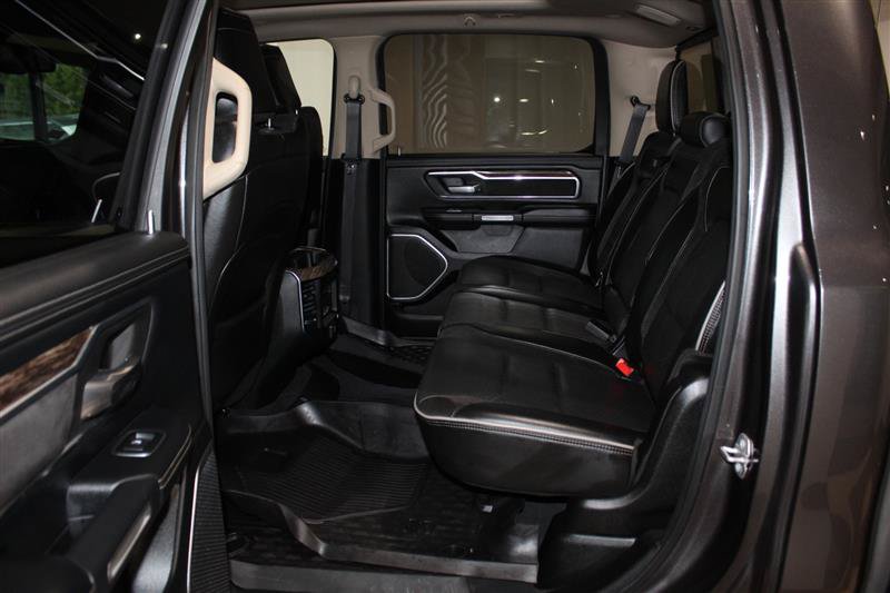 Used 2019 RAM 1500 Laramie AWD/4WD image 28