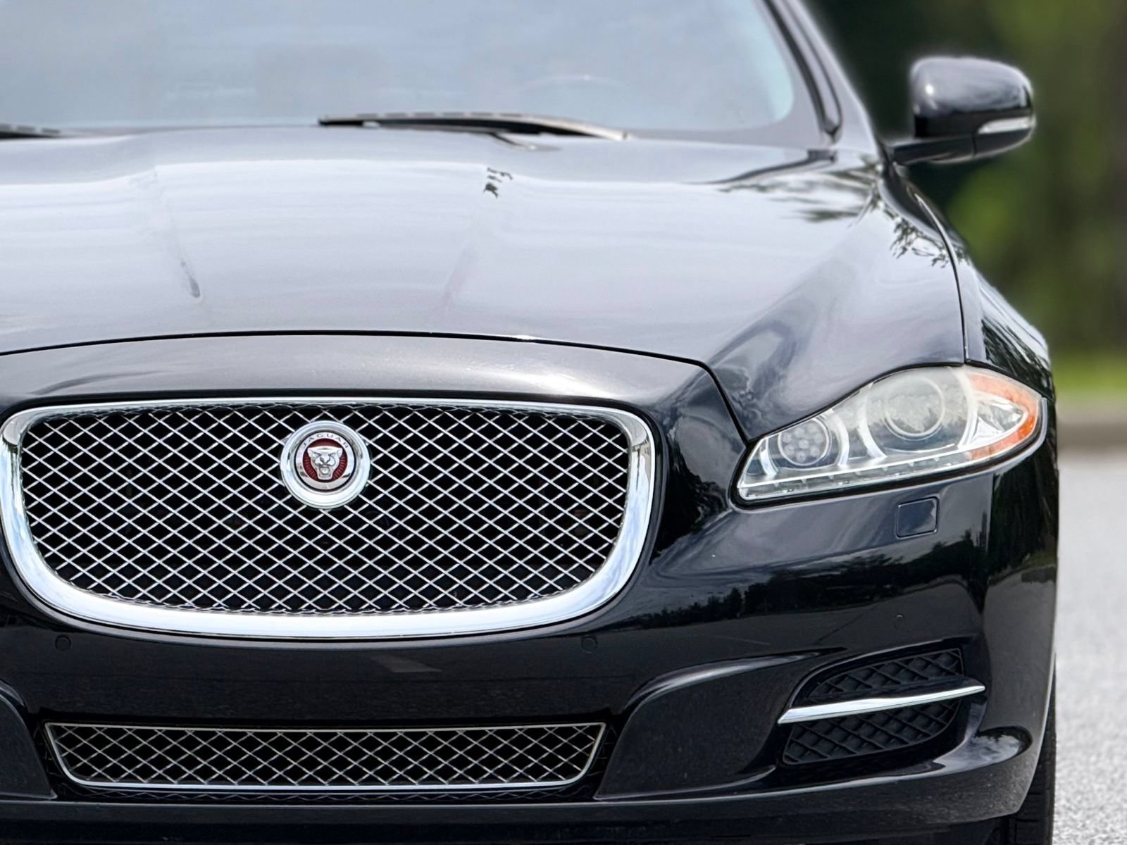 Used 2015 Jaguar XJ L Portfolio AWD/4WD image 15